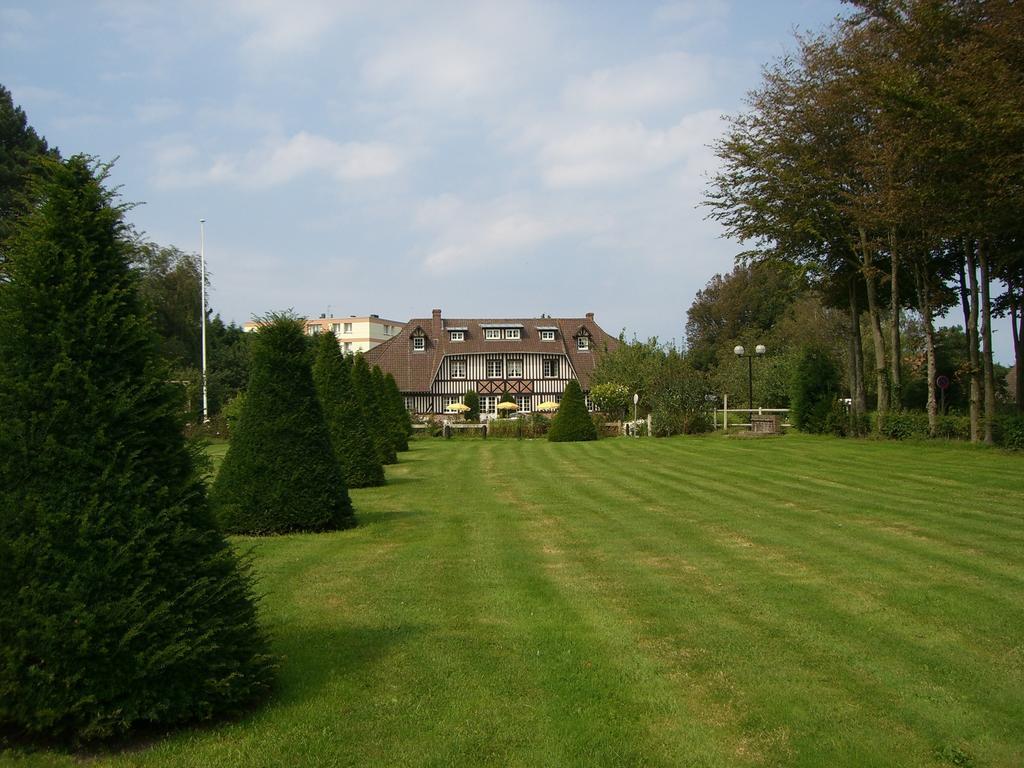 Golf Hotel Le Tréport Exterior foto